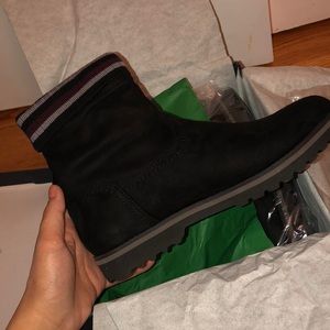 Size 11 Tommy Hilfiger black boot socks